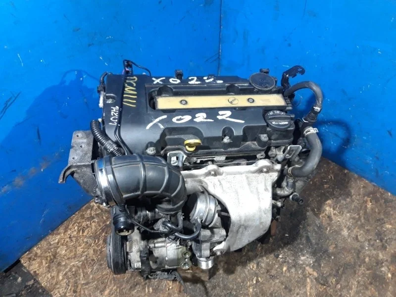 Двигатель Opel Astra J 2015 55566201 1.4 B14NET