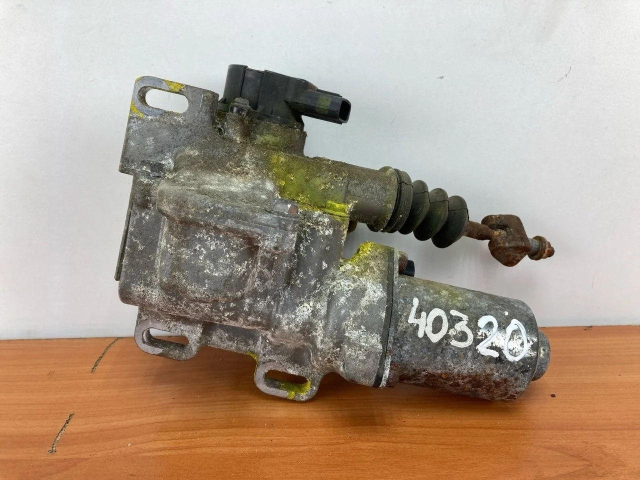 Активатор сцепления Toyota Corolla E150 2006-2013 3136012010 1.6 1ZRFE