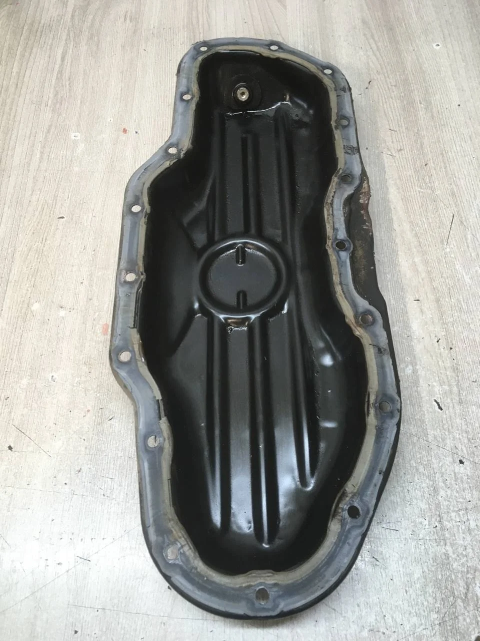 [Б/У] Поддон масляный двигателя нижняя часть Toyota [Код: 00297525 ]