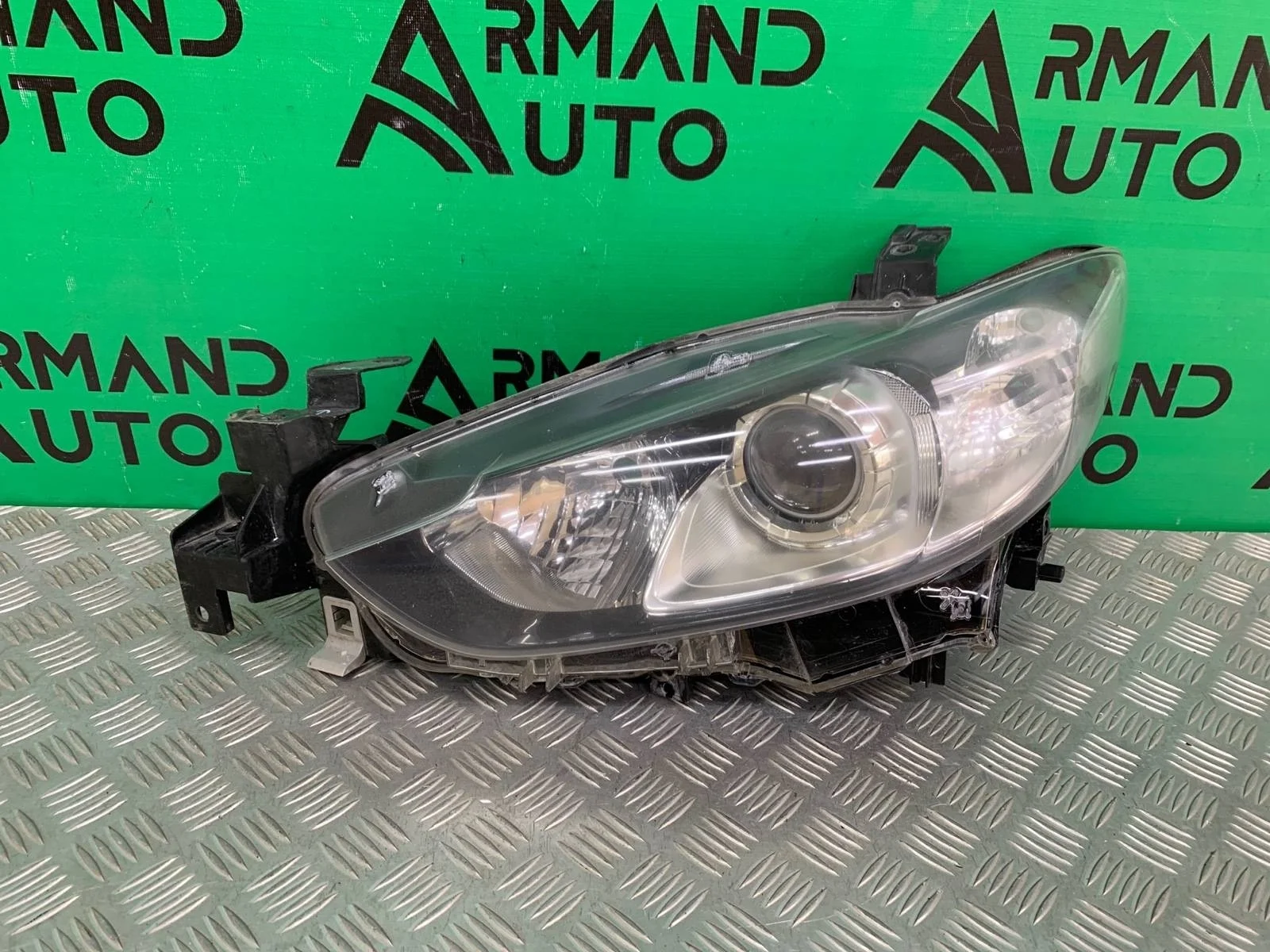 Фара Mazda 6 2012-2018 3 GJ