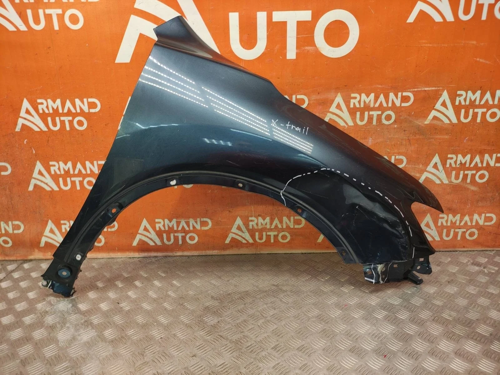 Крыло Nissan X-Trail 2013-2022 T32