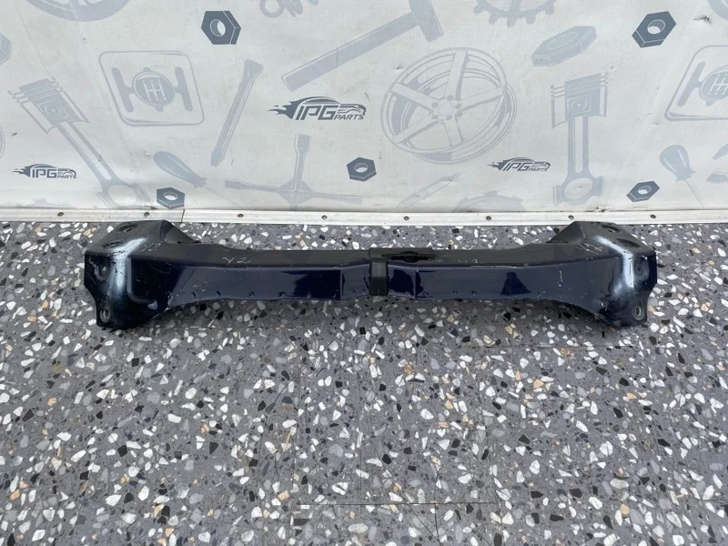 Передняя панель верхняя часть Mercedes-benz ML 2002 W163