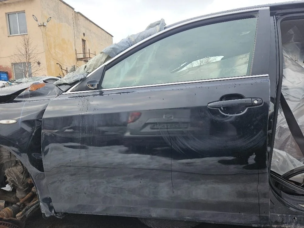 Дверь передняя левая на Toyota Camry XV40