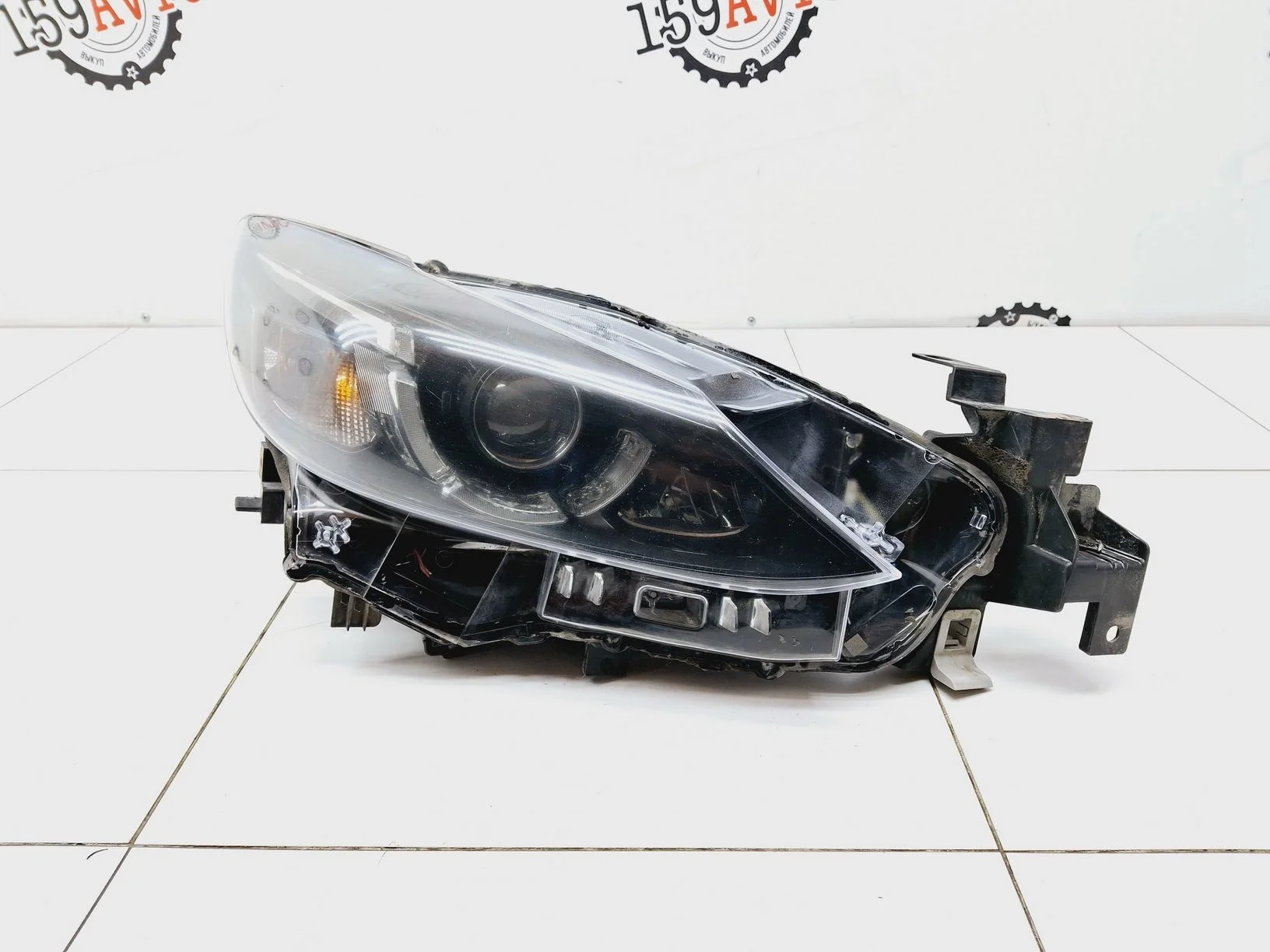 фара Mazda Mazda 6 (GJ) 2012-2016