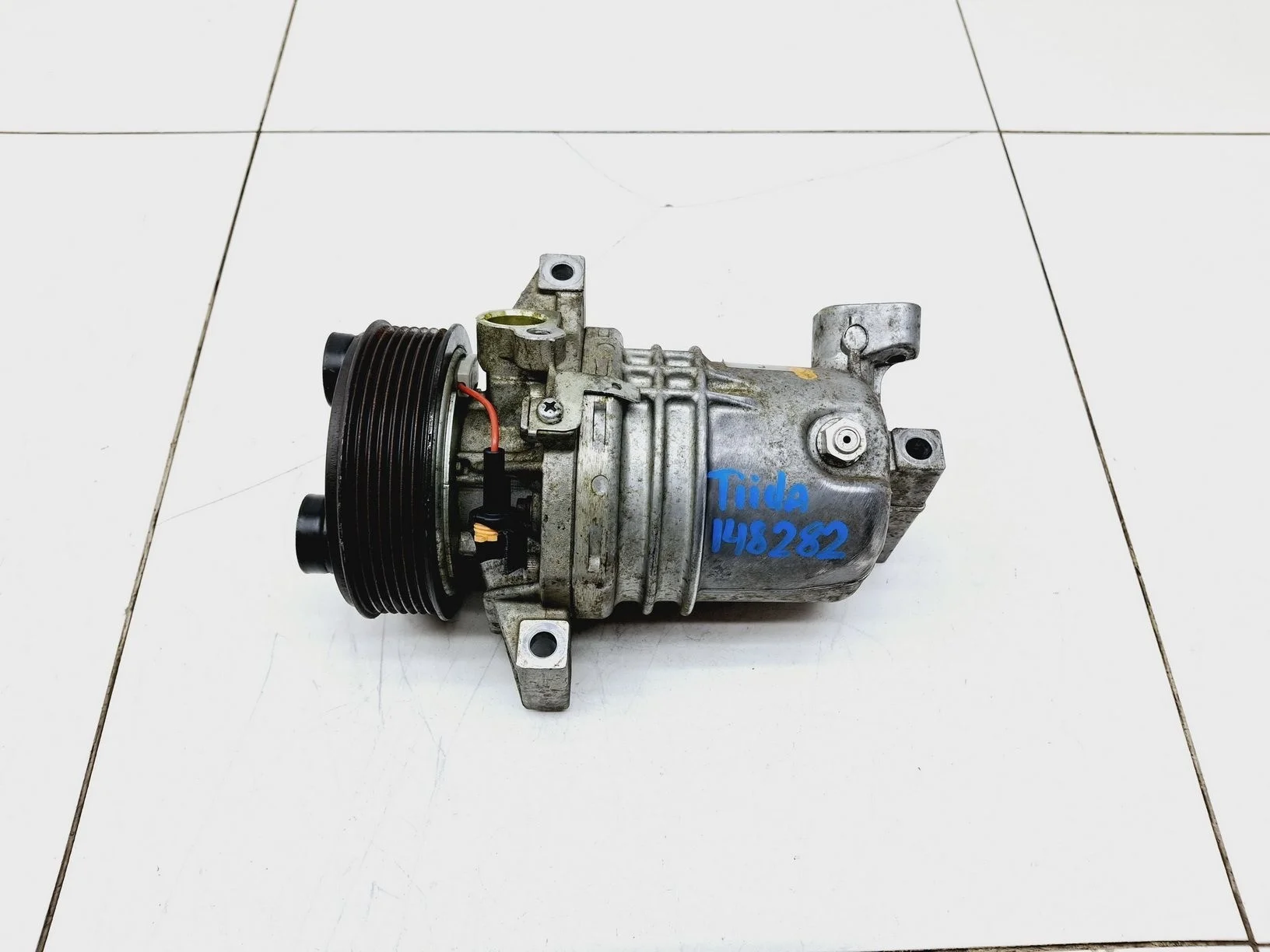 компрессор кондиционера Nissan Tiida (C11) 2004-2014