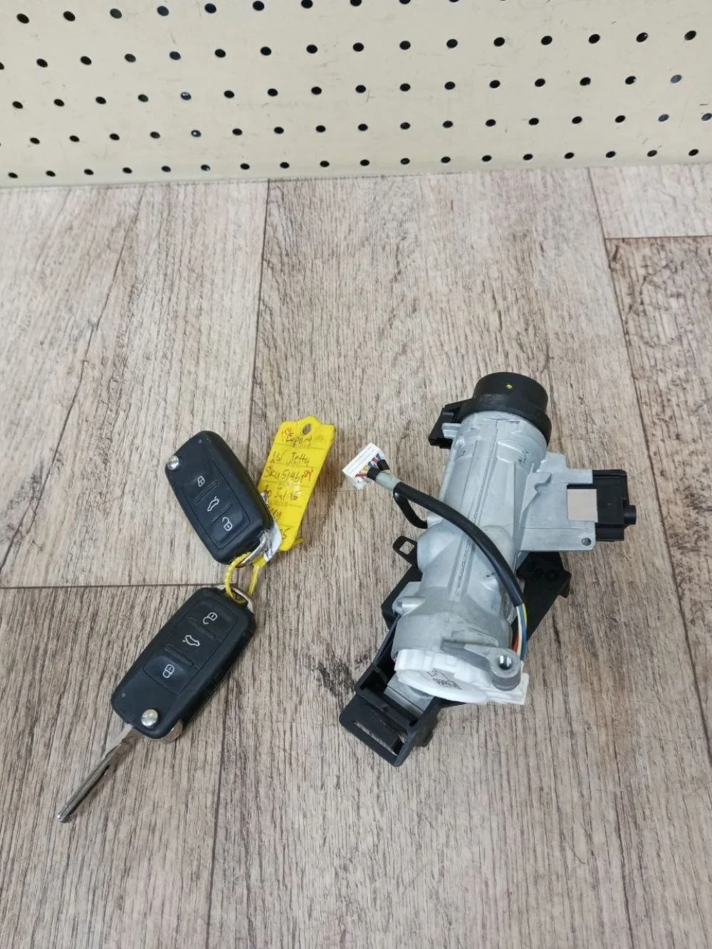 Замок зажигания Volkswagen Jetta VI рестайлинг (2014—2019) Jetta VI рестайлинг (2014—2019) 162