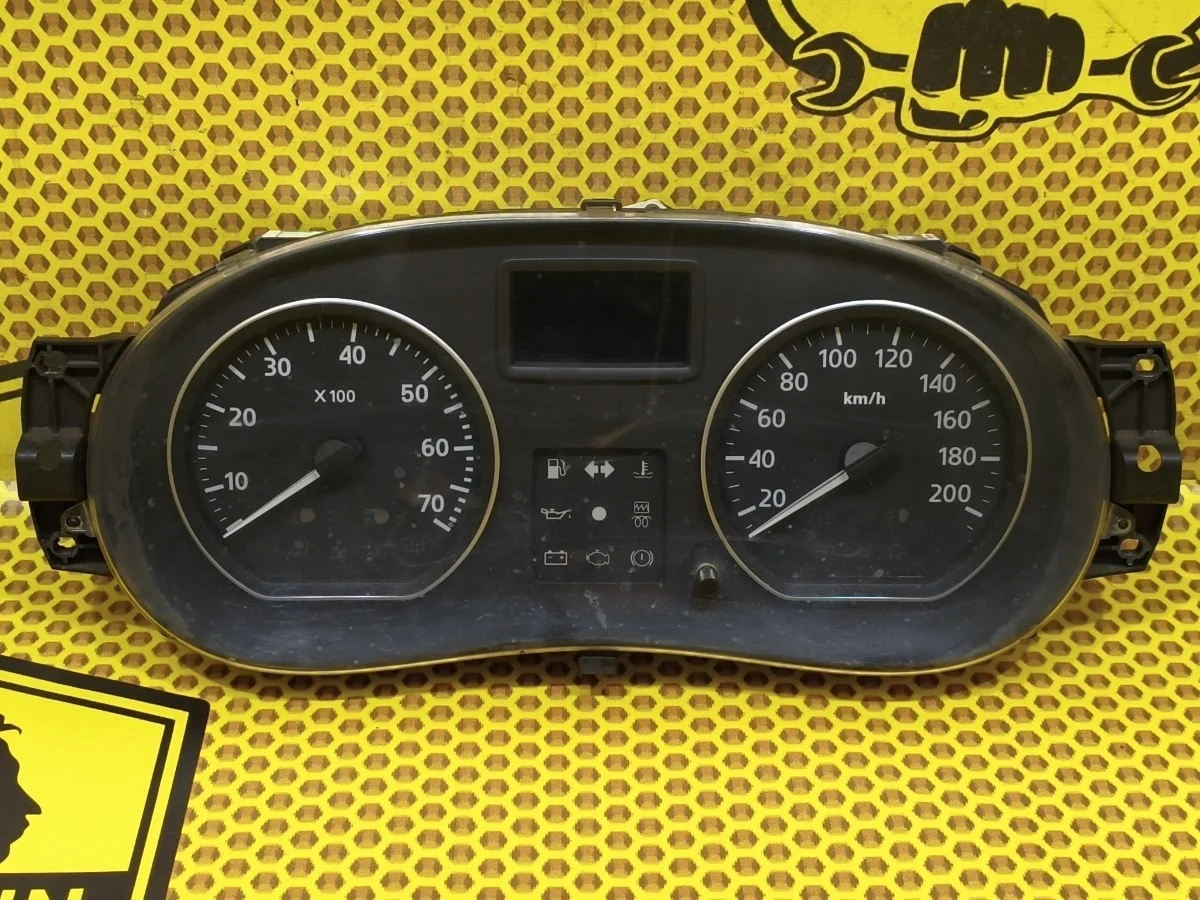Панель приборов Nissan Almera 2015 G15