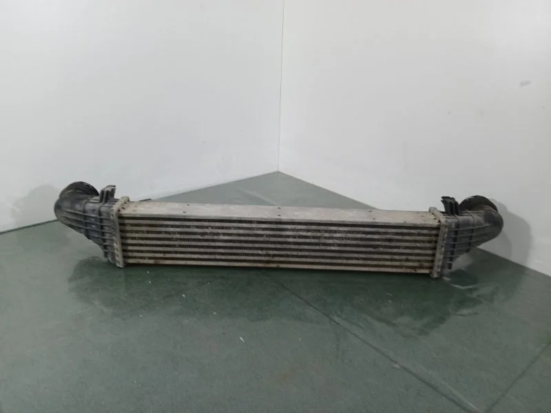 Радиатор интеркулера Mercedes-Benz E-Class 2005 A2115001102 W211 OM642.920