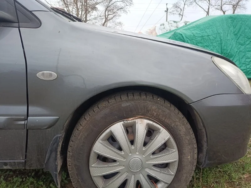 Крыло Mitsubishi Lancer 2005 5220A734 CS3A 4G18, переднее правое