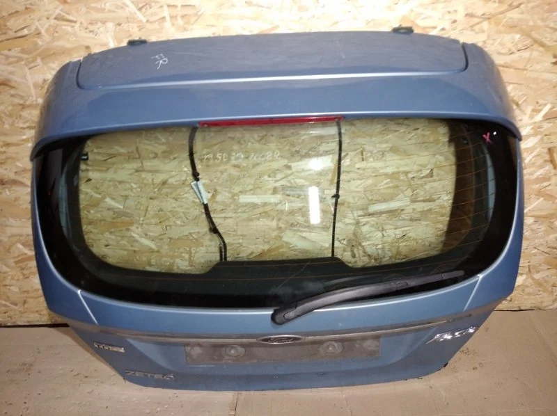 Крышка багажника Ford Fiesta (08-12)