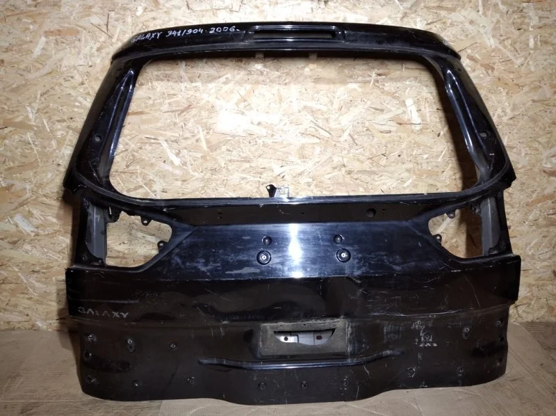 Крышка багажника Ford Galaxy (06-15)
