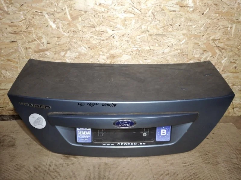 Крышка багажника Ford Mondeo 3 (00-07) СЕДАН