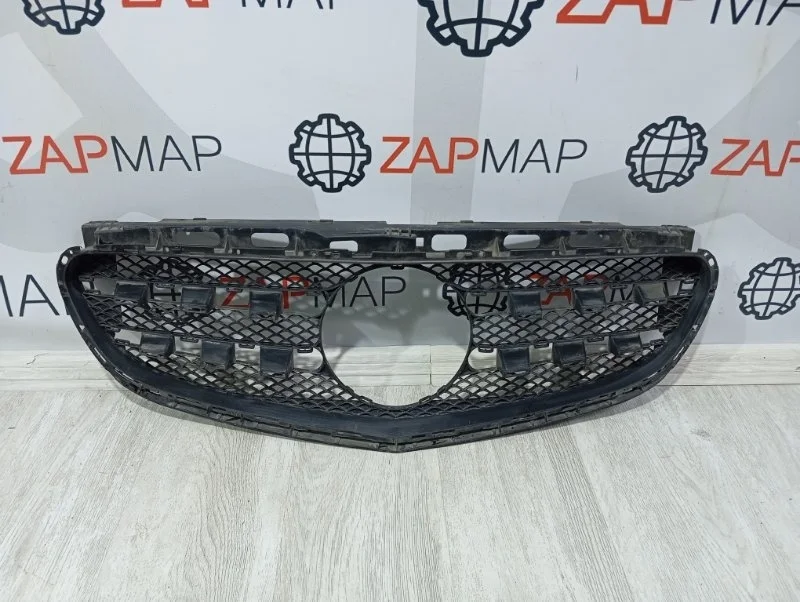 Решетка радиатора передняя Mercedes E-Class W212