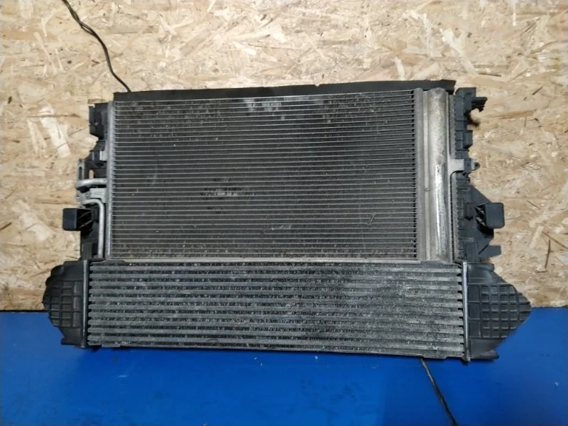 Радиатор охлаждения (основной) Ford S-Max (06-15)