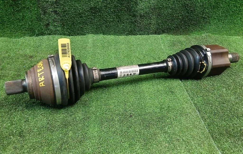 Привод передний L Audi / VW Артеон , Пассат 8 3Q0407271AH