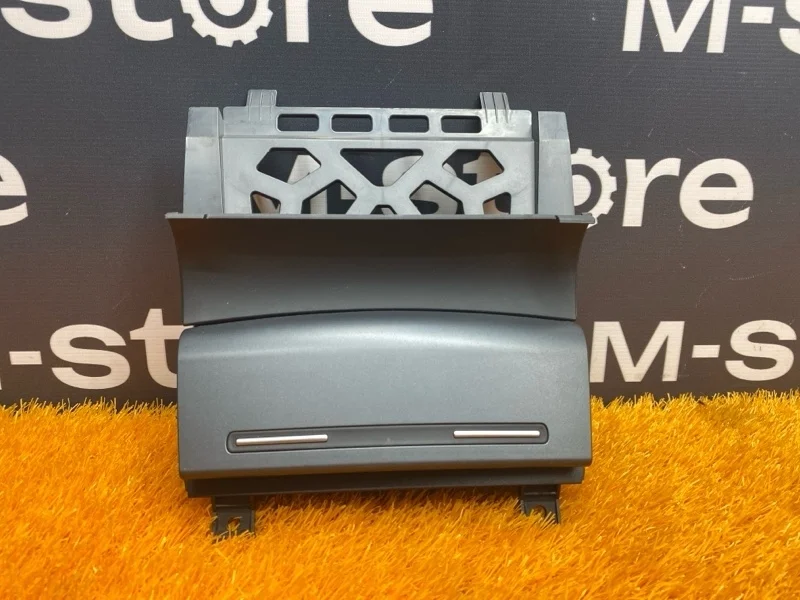 Пепельница Audi A3 2011 8P