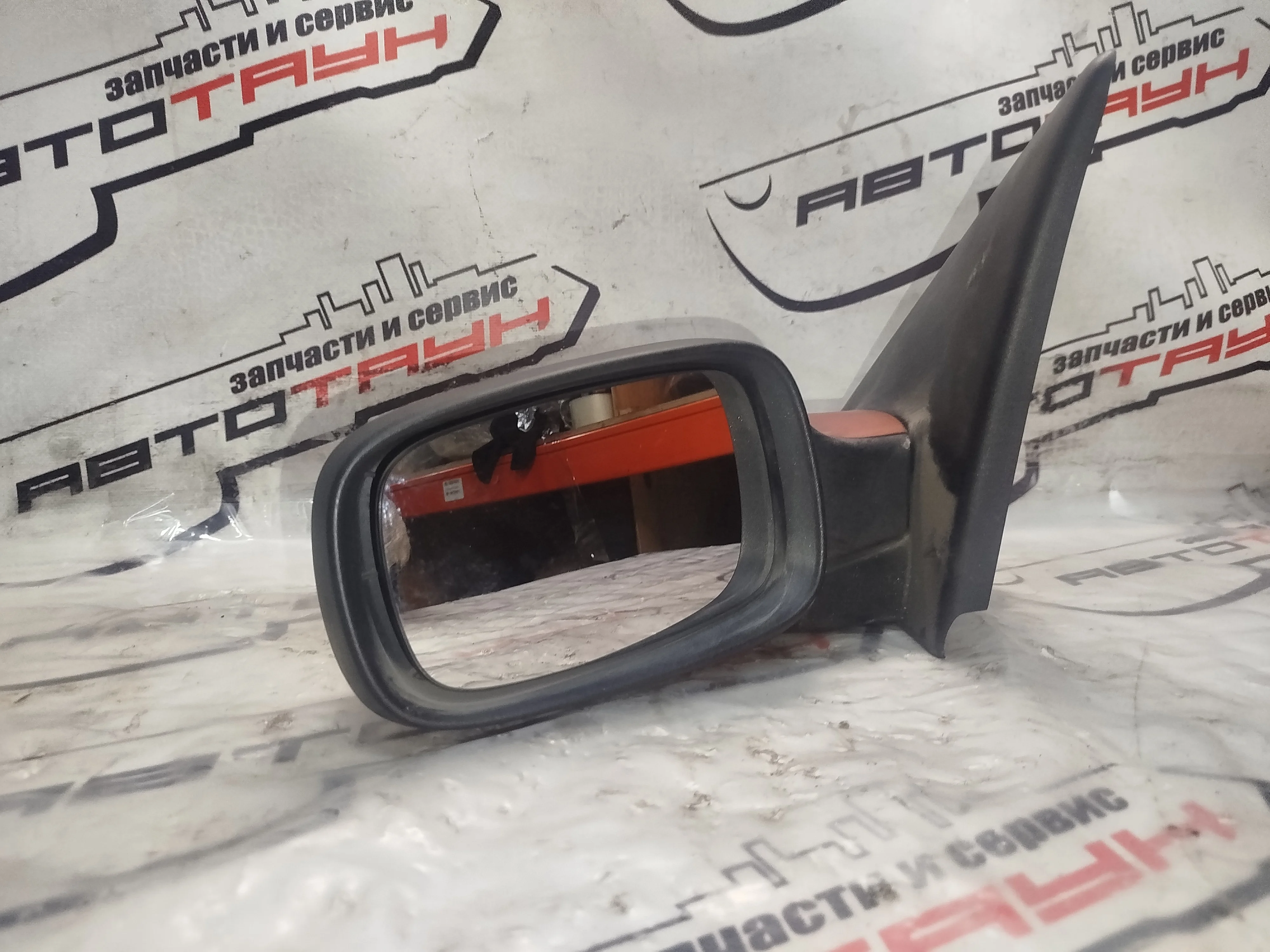 ЗЕРКАЛО RENAULT MEGANE KM LM 7 КОНТАКТОВ ЛЕВОЕ 7701068376 красный S2668Z