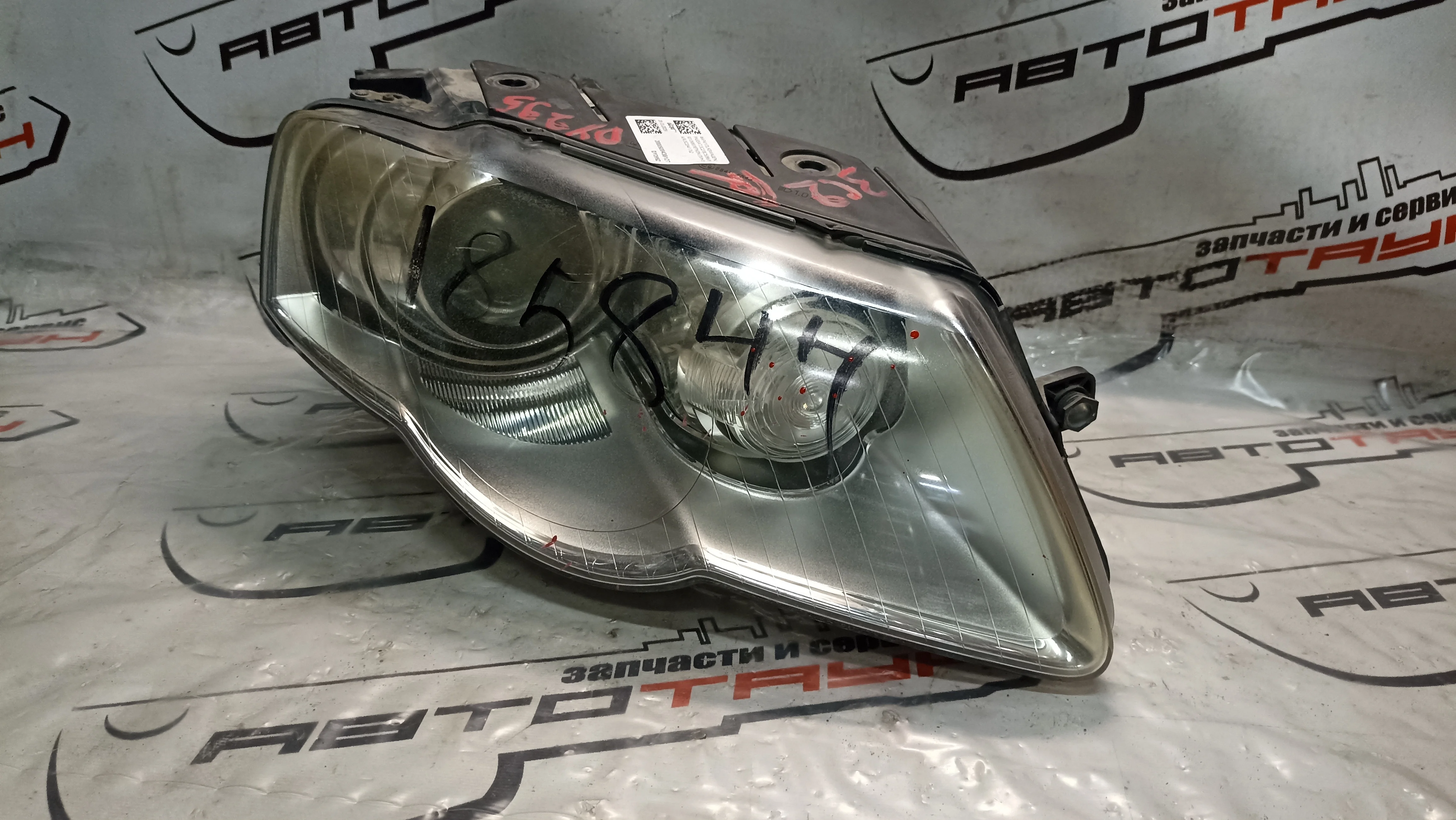 ФАРА VOLKSWAGEN PASSAT 3C2 3C5 B6 89312680 XENON ЛИНЗА ПРАВАЯ 3C0941752 DY295Z