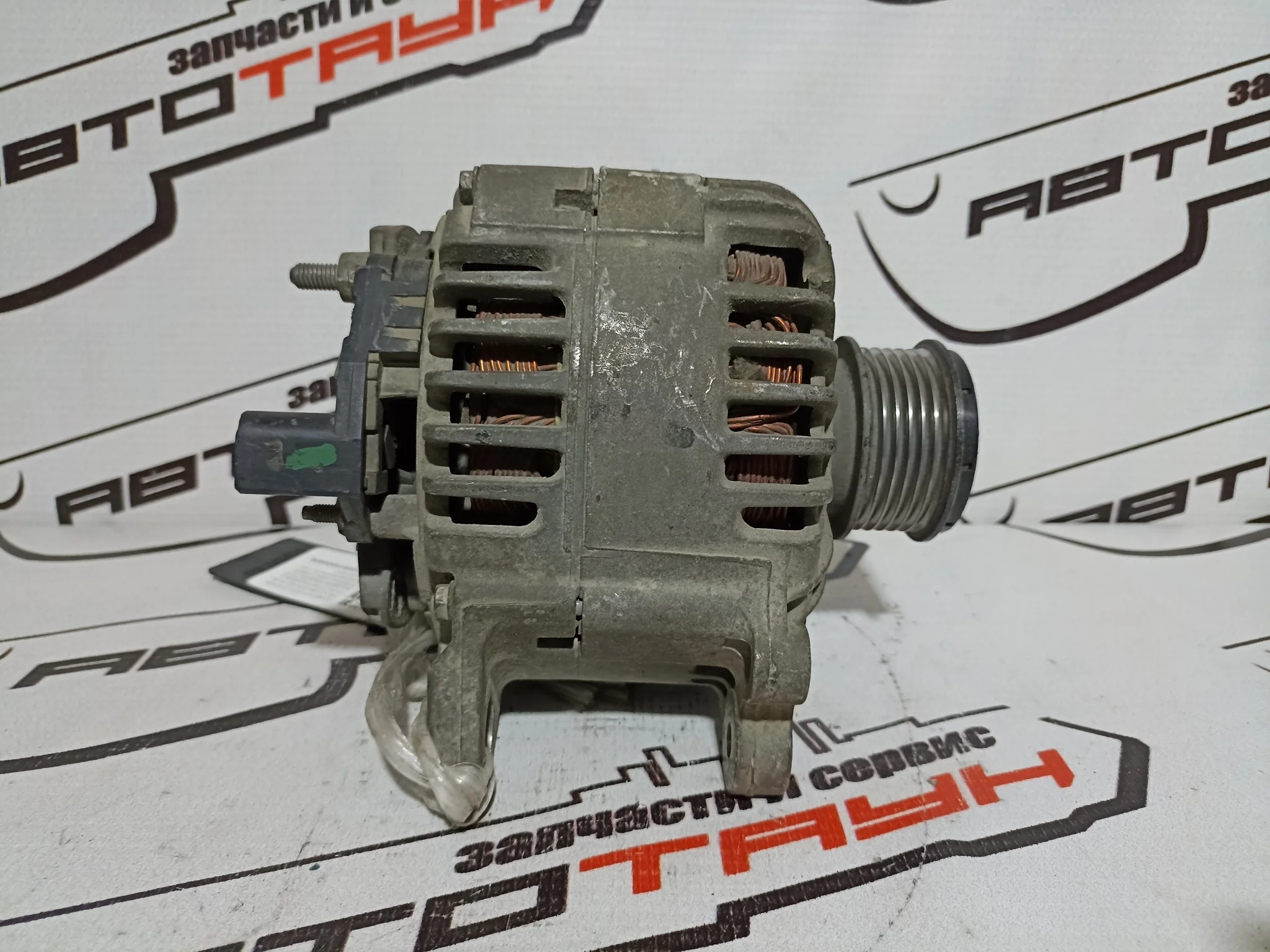 ГЕНЕРАТОР AUDI VOLKSWAGEN CITROEN SEAT SKODA ... PASSAT CC POLO RAPID ROOMSTER SUPERB TOLEDO YETI ... AV3 B5 B6 B7 B9 C4 C5 06F903023C 140A УЦЕНКА 1