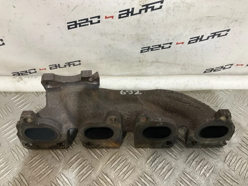 Коллектор выпускной Citroen Ds4 2011 V759703180 1 1.6