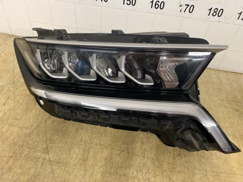 Фара светодиодная KIA SORENTO 4 2020 2021 2022 2023 2024 MQ4