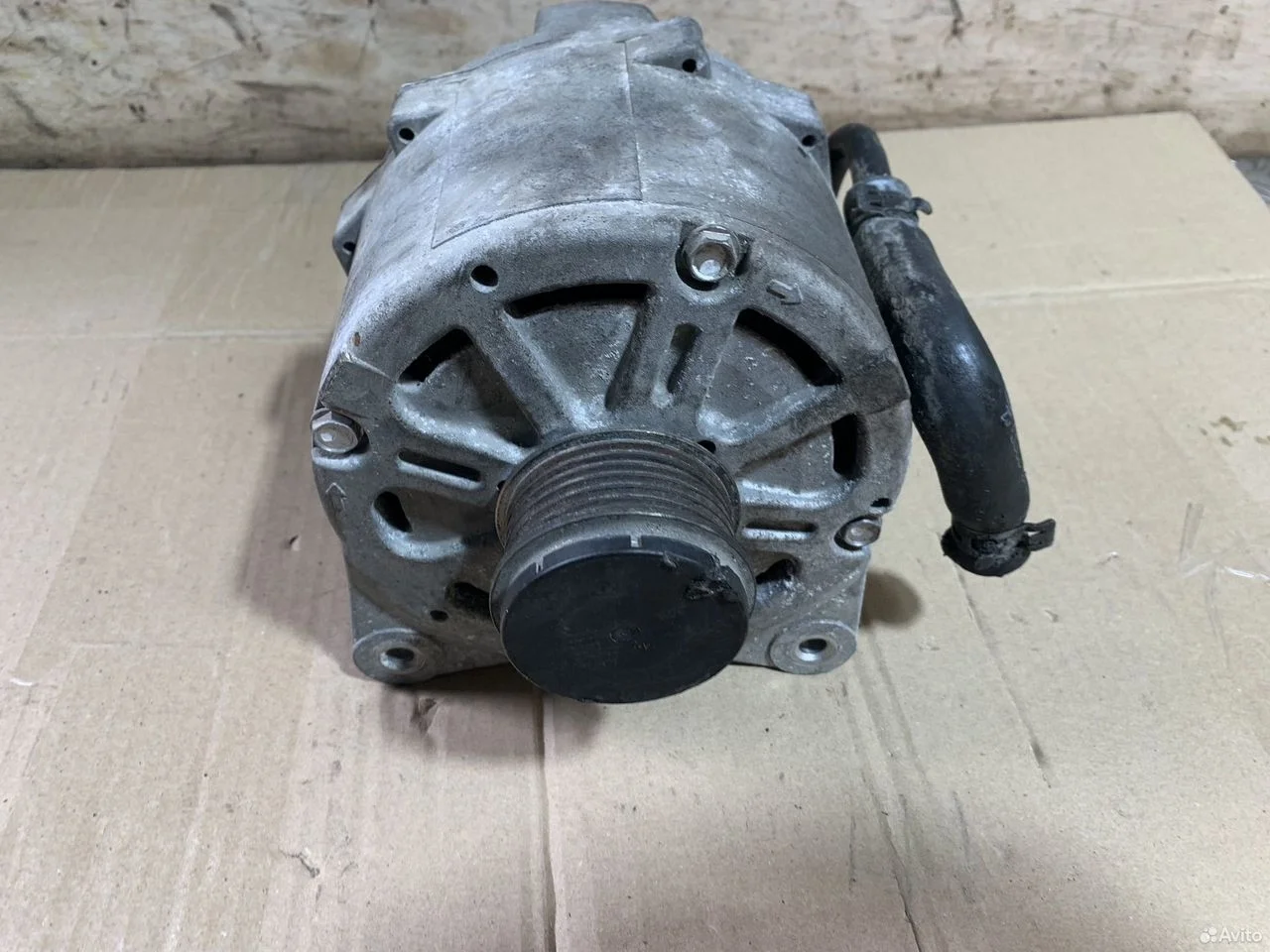 Генератор audi a8 q7 059903015t