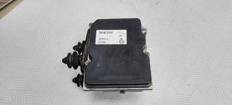 Блок abs Audi Q5 2013 8R