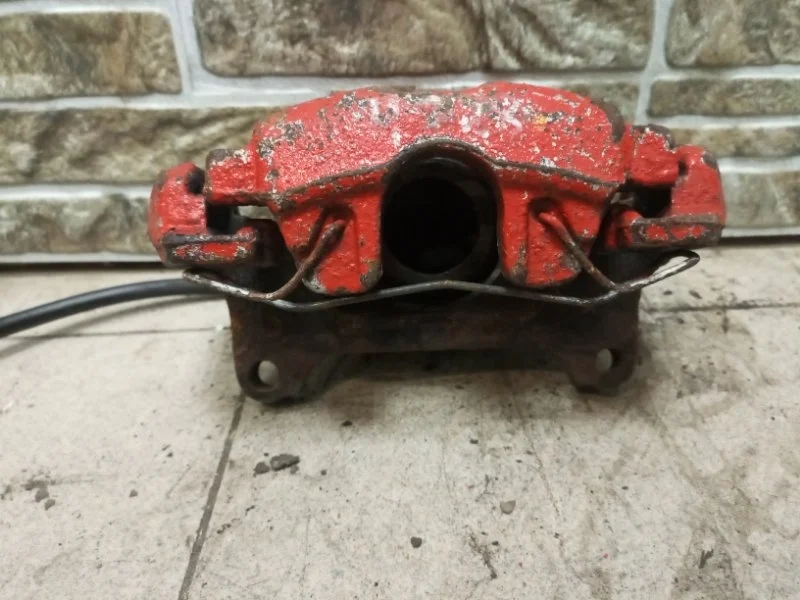 Суппорт тормозной Audi A4 2013 B8