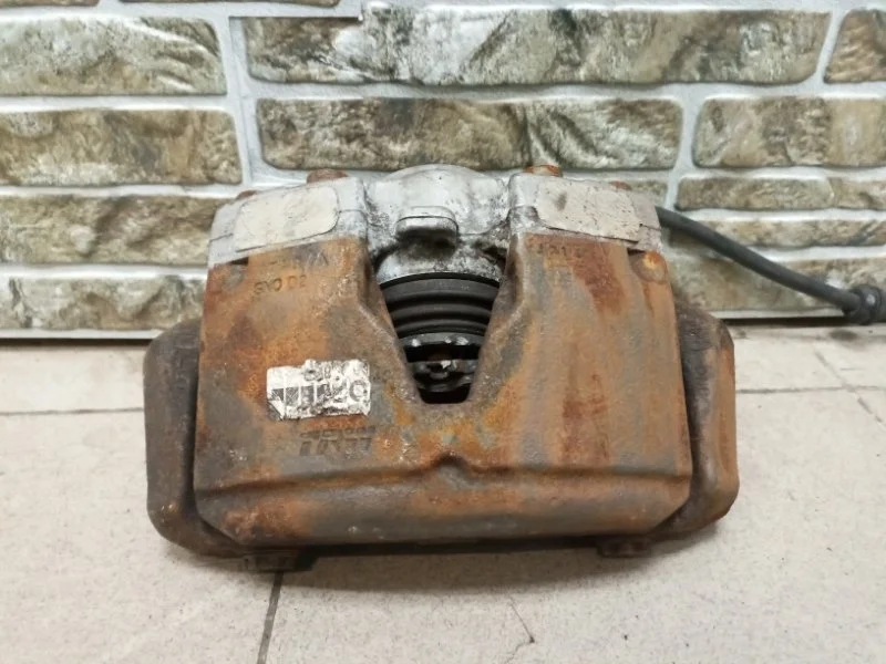 Суппорт тормозной Audi A6 2013 C7