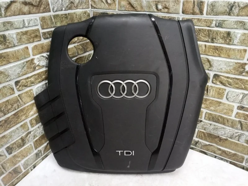 Декоративная крышка двигателя Audi A4 2012 B8