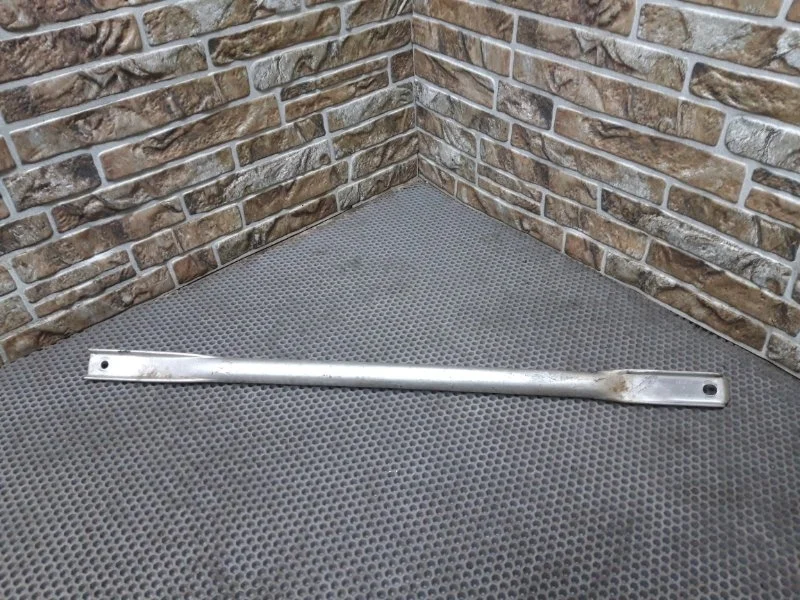 Распорка кузова Mercedes-Benz -class 2018 W205