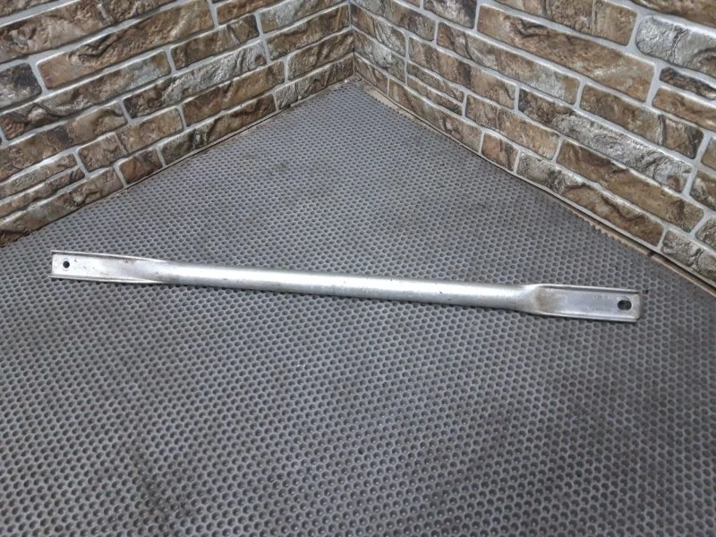 Распорка кузова Mercedes-Benz -class 2018 W205