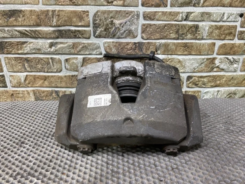 Суппорт тормозной Audi A6 C7