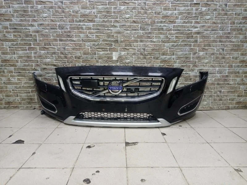 Бампер Volvo s60 2015 y20
