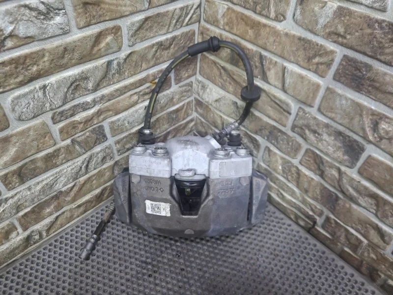 Суппорт тормозной Audi A6 C7