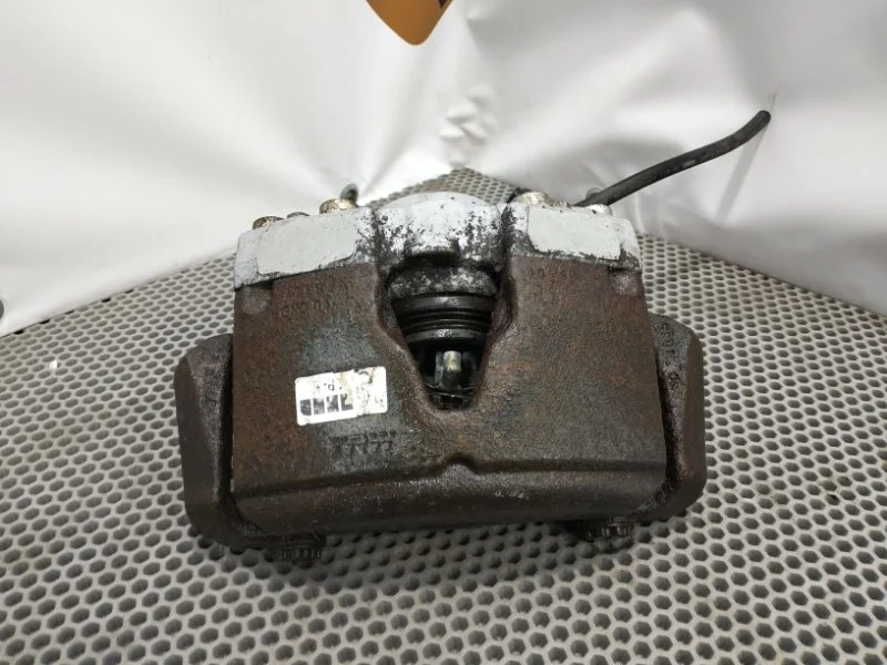 Суппорт тормозной Audi A4 2009 B8