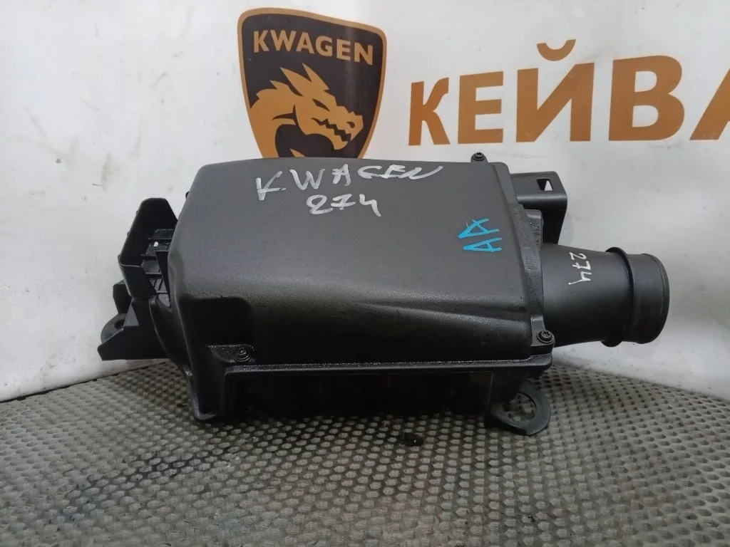 Корпус воздушного фильтра Mercedes-Benz -Class 2013 W212
