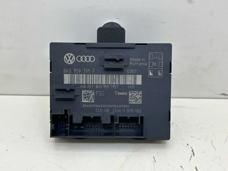 Блок управления двери Audi A4 B8