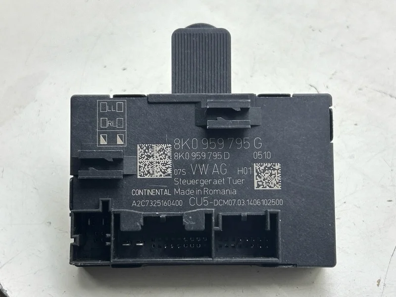 Блок комфорта Audi Q5 8R