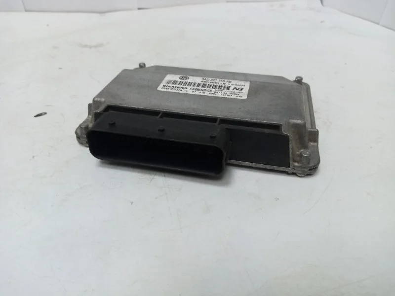 Блок управления раздаточной коробкой Audi Q3 2016 8U