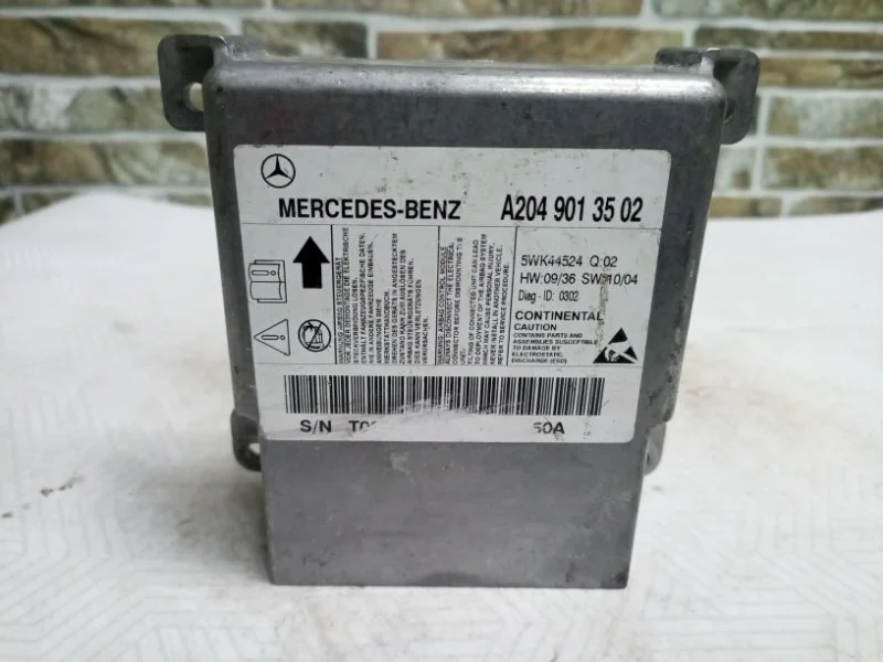 Блок управления подушек безопасности Mercedes-Benz -class 2012 W204