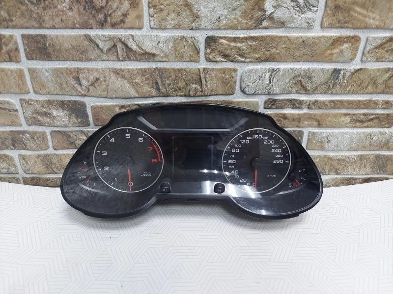 Панель приборов Audi Q5 2009 8R