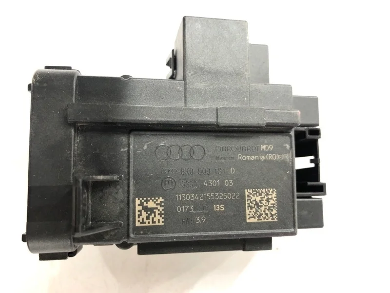 Замок зажигания Audi A4 B8