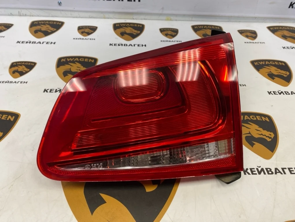 Фонарь задний Volkswagen Touareg 2011 7P