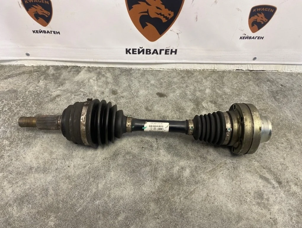 Привод Volkswagen Touareg 2011 7P