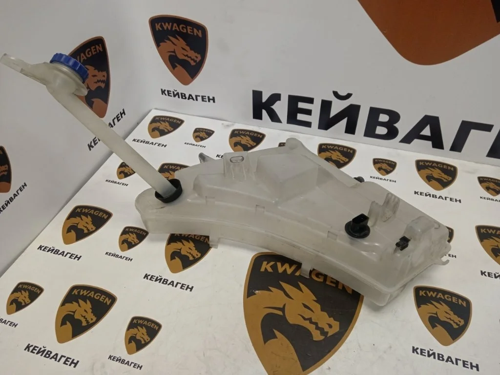 Бачок стеклоомывателя Porsche Panamera 2013 970
