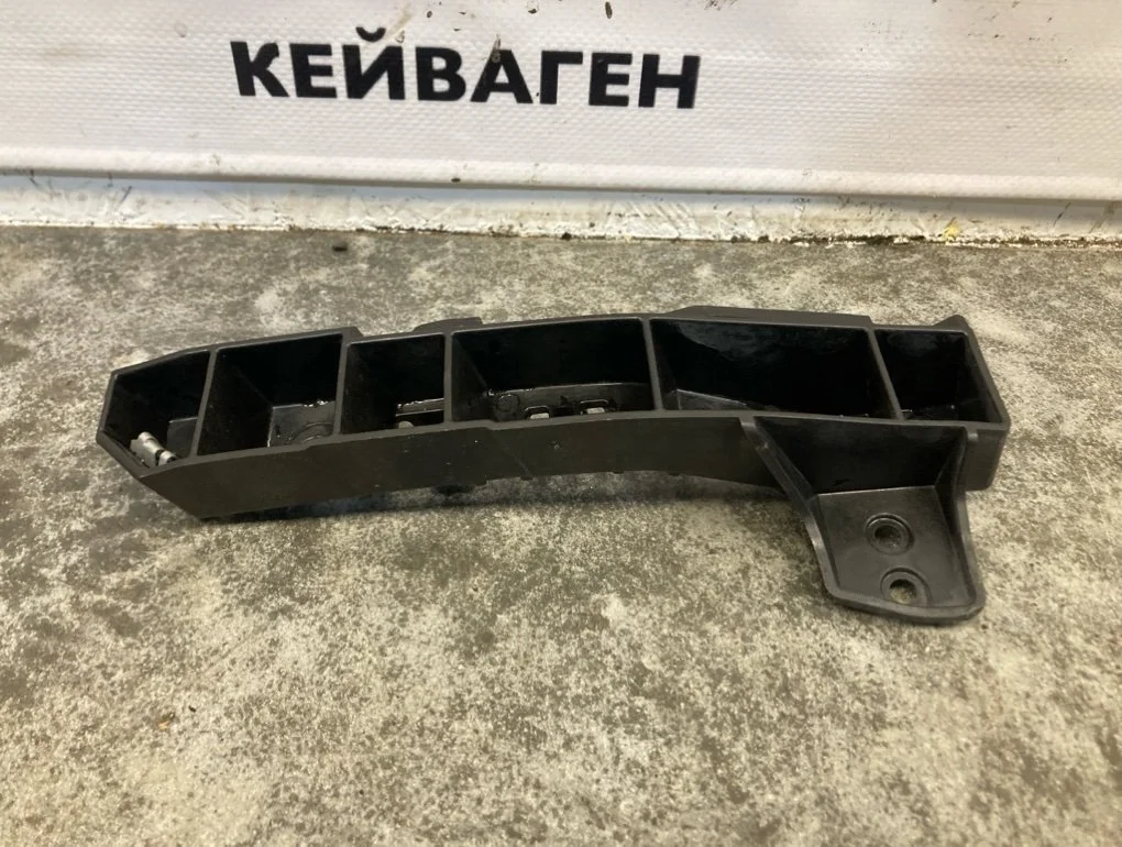 Кронштейн крыла Porsche Panamera 2014 970