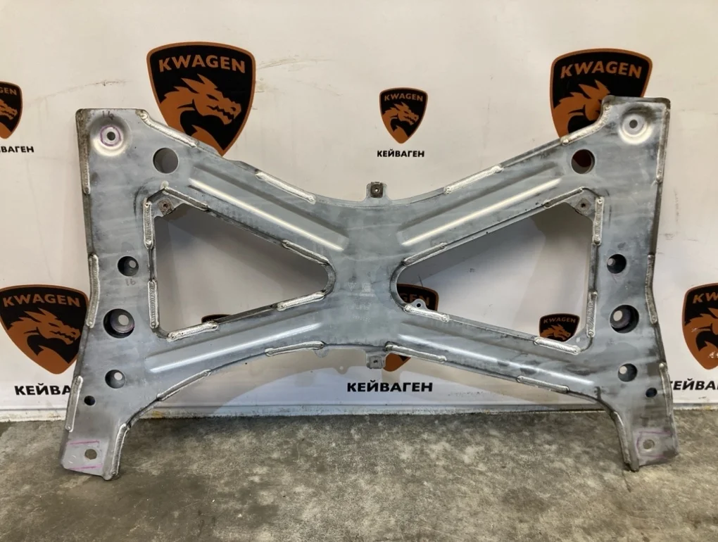 Балка подвески Porsche Panamera 2014 970