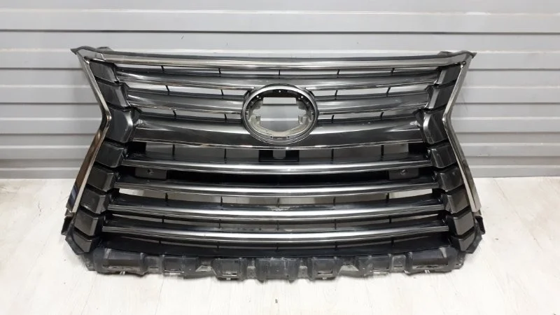 Решетка радиатора Lexus Lx 3 2015-2021 5310160570 570 450D