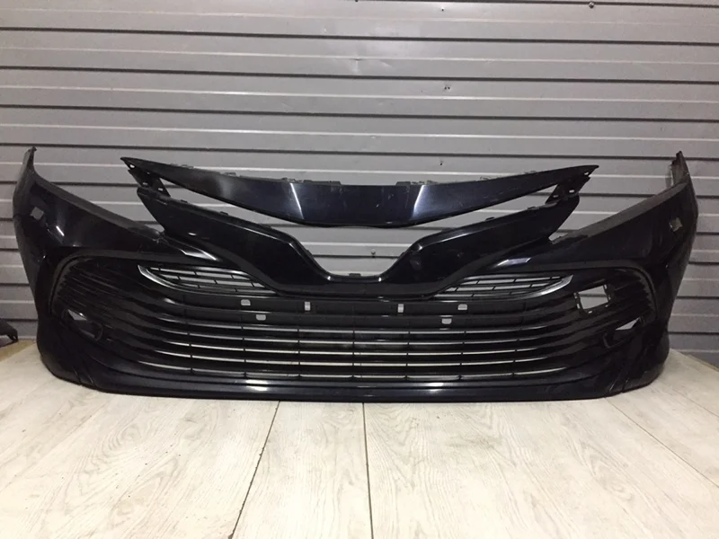 Бампер передний Toyota Camry 521193T934 V70